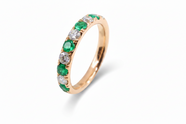 18K Yellow Gold Emerald & Diamond Ring