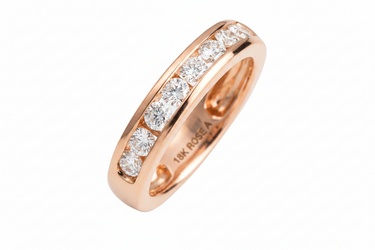 18K Gold Tdw. 0.70ct Diamond Ring