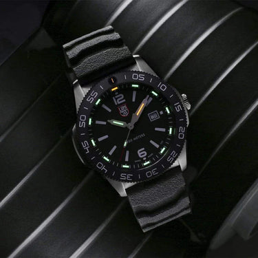 Luminox - Pacific Diver 44 mm XS.3121