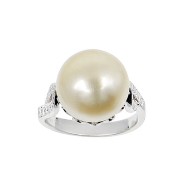 18K White Gold White South Sea Pearl and Diamond Ring | Pearl Engagement Ring Melbourne | Diamond Engagement Rings Melbourne | H&H Jewellery