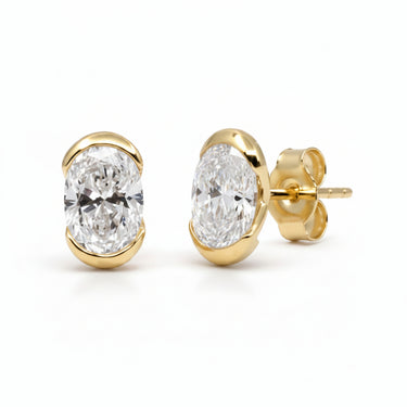 9KWG 2.00CT EF/VS 2 Lab Grown Diamond Stud Earring