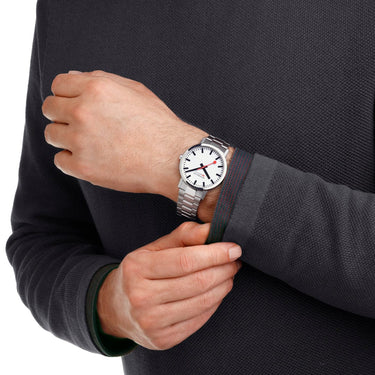 MONDAINE - Classic Stainless steel, 40mm A660.30360.11SBJ