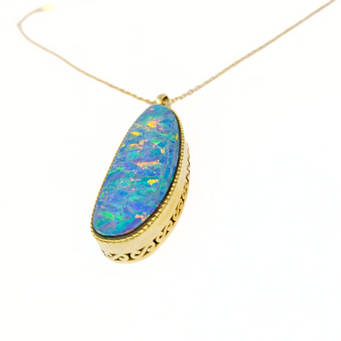 9K Yellow Gold Opal Pendant - 20632830