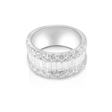 18K White Gold Diamond Ring  - 20767815