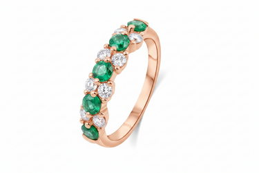 18K White Gold Emerald & Diamond Ring