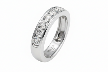 18K Gold Tdw. 1.12ct Diamond Ring