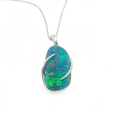9K White Gold Opal Pendant