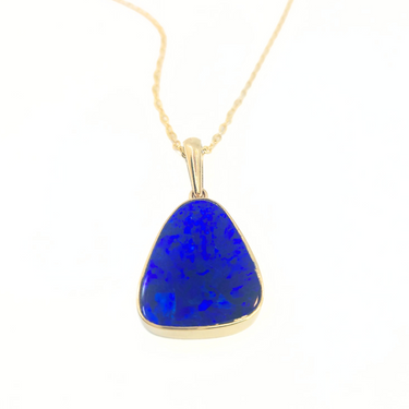 9K Yellow Gold Opal Pendant