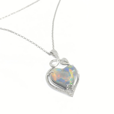 18K White Gold Opal Pendant