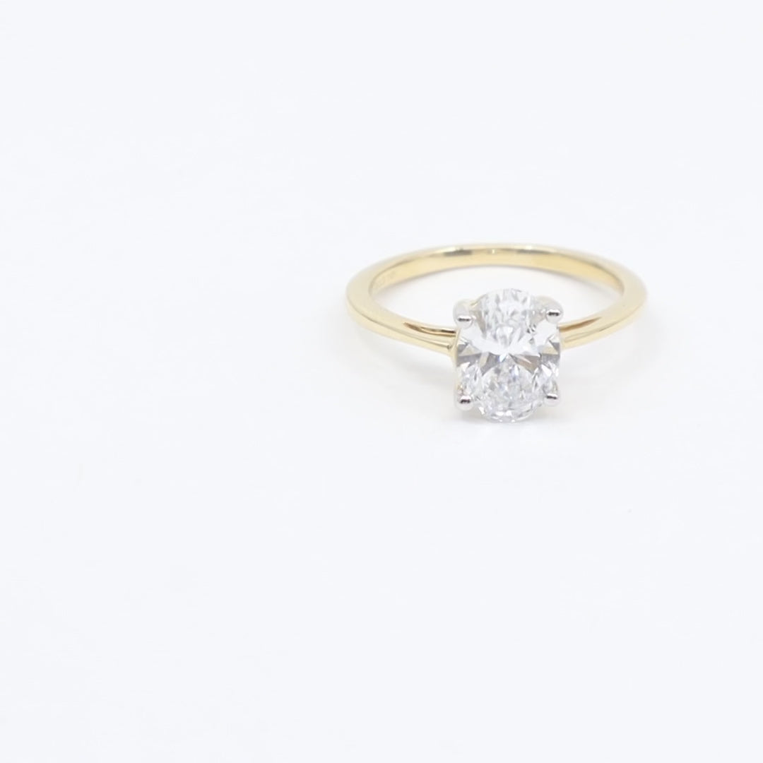 Melbourne Ring. Circa 1945 - Estate Diamond Jewelry