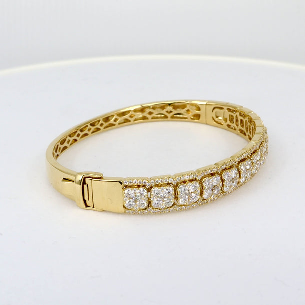 18K Yellow Gold Tdw. 3.85ct Diamond Bangle | Diamond Bracelet Melbourne | Diamond Bracelet Australia | H&H Jewellery