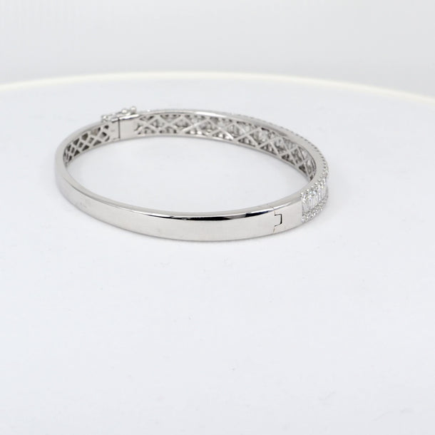 18K White Gold Tdw. 4.50ct Diamond Bangle | Diamond Bangle Melbourne | Diamond Bangle Australia | H&H Jewellery