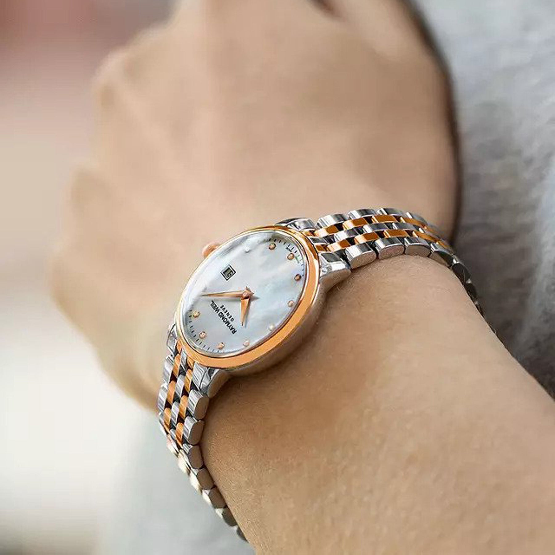 Raymond weil discount toccata rose gold
