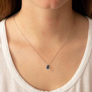 White Gold With Diamond Pendant | White Gold Jewellery Melbourne | White Gold Jewellery Australia | H&H Jewellery 